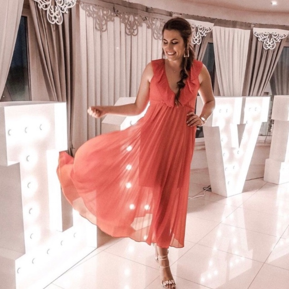💋Zara Ruffled Maxi Dress 💋 - Picture 7 of 10
